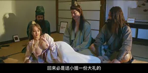 Qua nhà khiếu nại gã nhà bên kinh tởm, cô gái bị giam cầm cưỡng bức