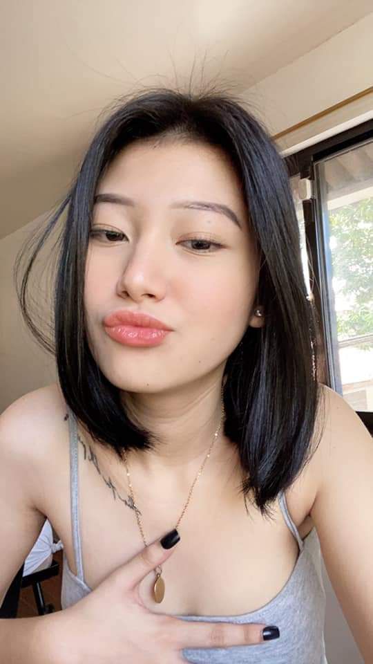 Đụ bím nữ sếp xinh đẹp trong bộ đồ hầu gái